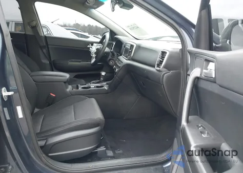 2020 Kia Sportage Lx z USA, uszkodzony, nr VIN KNDPM3AC4L7771778